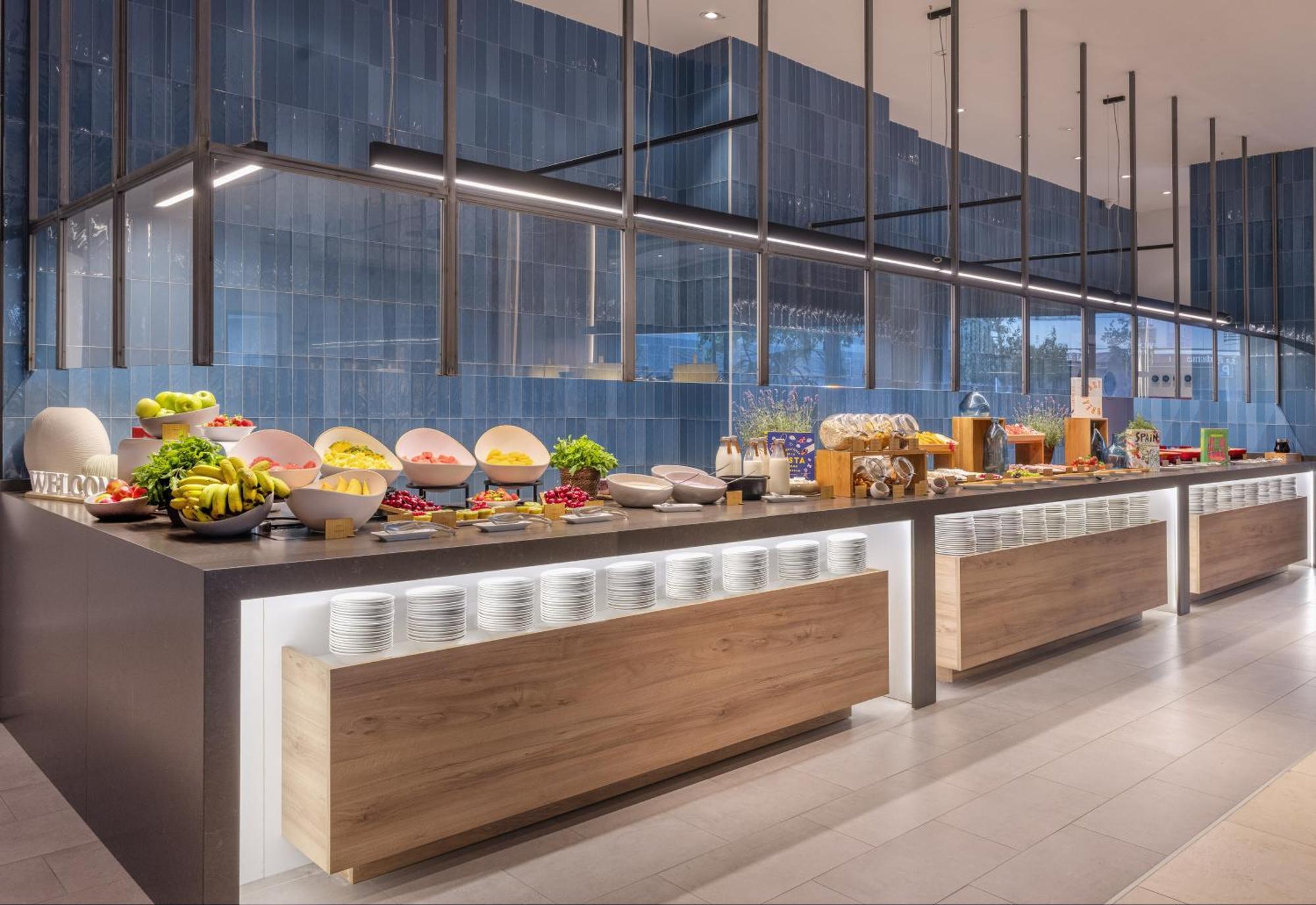 Innside By Melia Valencia Oceanic Buitenkant foto